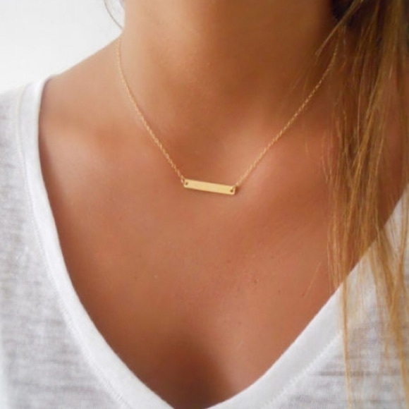 💎 NEW Minimalist Gold Bar Necklace - Picture 1 of 8